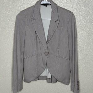 Amanda & Chelsea Pinstripe Blazer - Gray and White Small